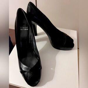 STUART WEITZMAN BLACK CALF LEATHER PUMPS - Good Condition, size 7.5
